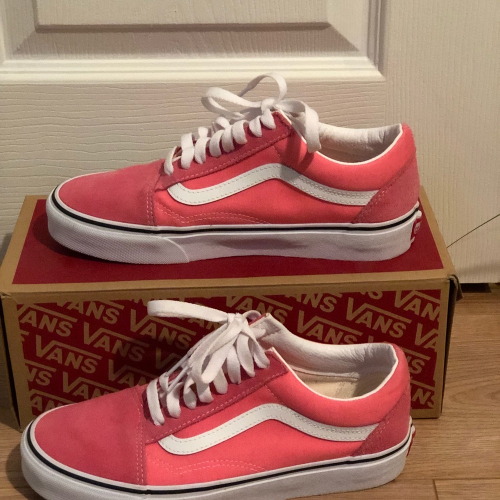 Women’s Vans Old Skool Skate Shoe - Pink Lemonade size 8